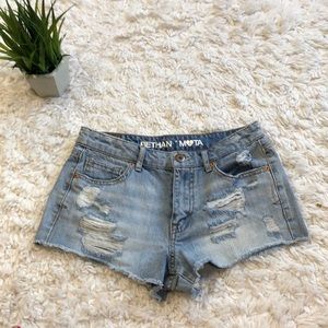 🔥5/25 sale🔥Bethany Mota high rise shorty